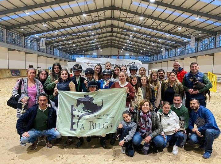 CONOCEMOS ASTURIAS: CENTRO ECUESTRE LA BELGA