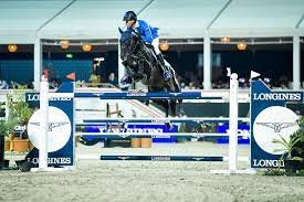 Christian Ahlmann y Solid Gold Z ganadores premio en el CSI 5* en Roma