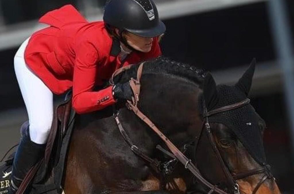 Ainhoa Manero ganadora del Gran Premio en el CSI2* en Club Hípico Coapexpan