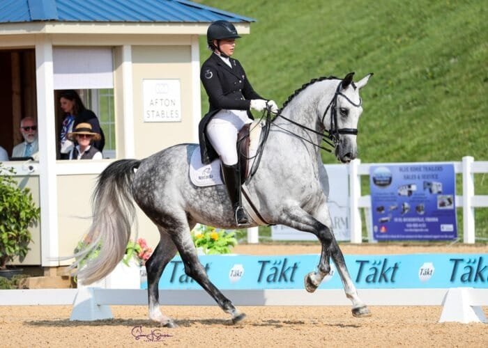 Nueva integrante en la cuadra de Cathrine Dufour