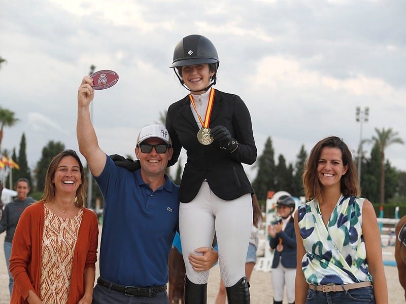 Olivia Álvarez García, Campeona de España Juvenil 1*