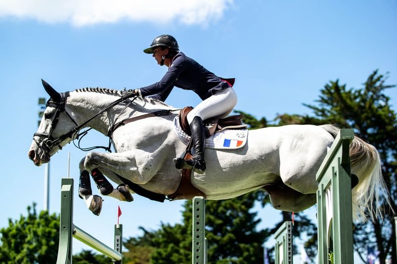 ¡Excalibur de la Tour Vidal de Leprévost disfrutará en 2024 de su retiro deportivo!