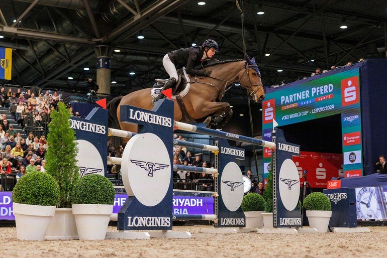 Victoria en casa de Kendra Claricia Brinkop y Do It Easy