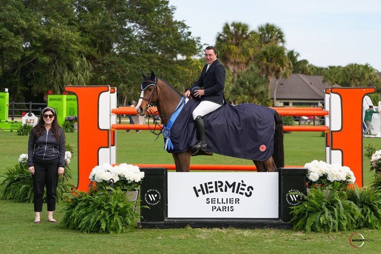 Jordan Coyle y For Gold inician la temporada con la victoria de Hermès en 1,50m