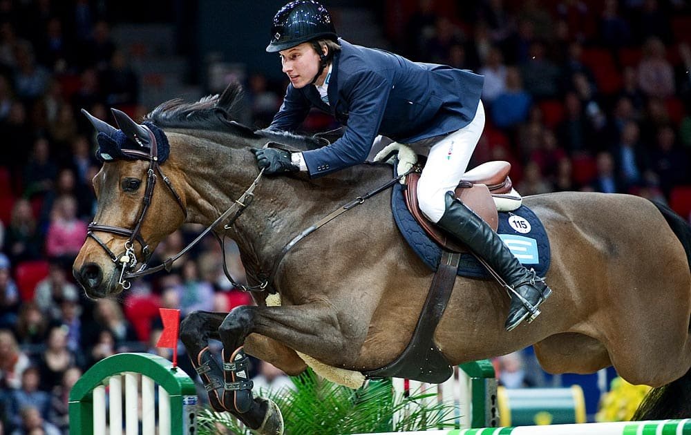 Douglas Lindelöw niega las acusaciones de maltrato animal después de haber sido denunciado a la policía