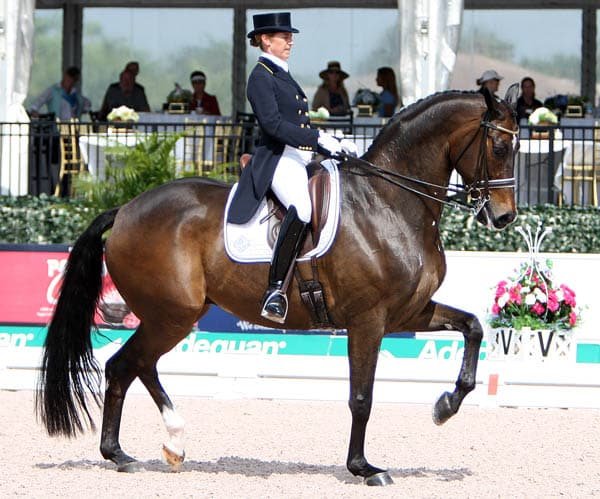 Despedida a Don Auriello: El icono ecuestre de Tinne Vilhelmson Silfvén