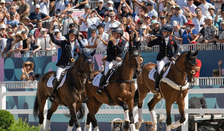 Oro para Gran Bretaña en Concurso Completo por equipos