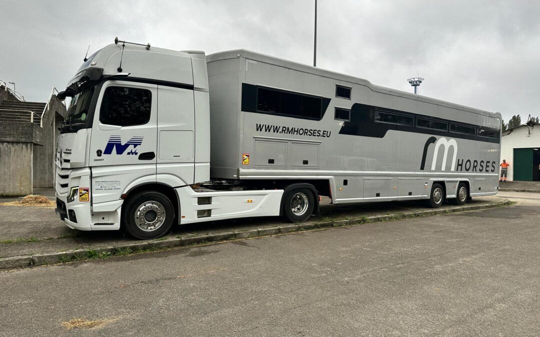 RM Horses anuncia rutas disponibles para transporte de caballos en diciembre