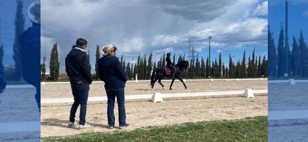 Confirmados los binomios participantes del primer clinic para caballos jóvenes de Doma Clásica