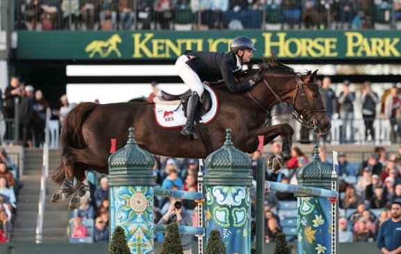 Debut internacional de Ribery con Luis Fernando Larrazábal