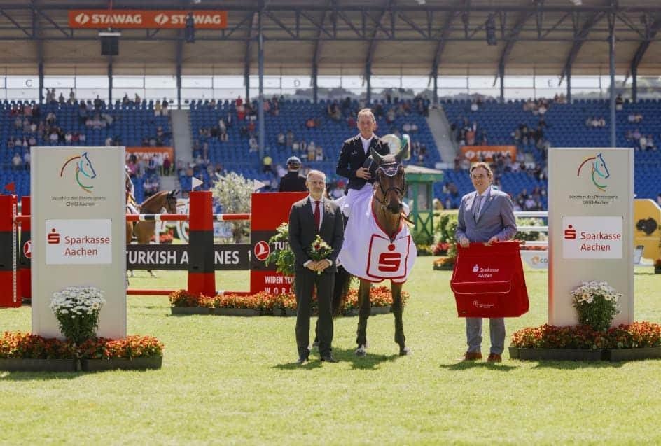 El último será el primero: Hansi Dreher y Harley de la Cense ganan la Sparkassen-Youngsters-Cup