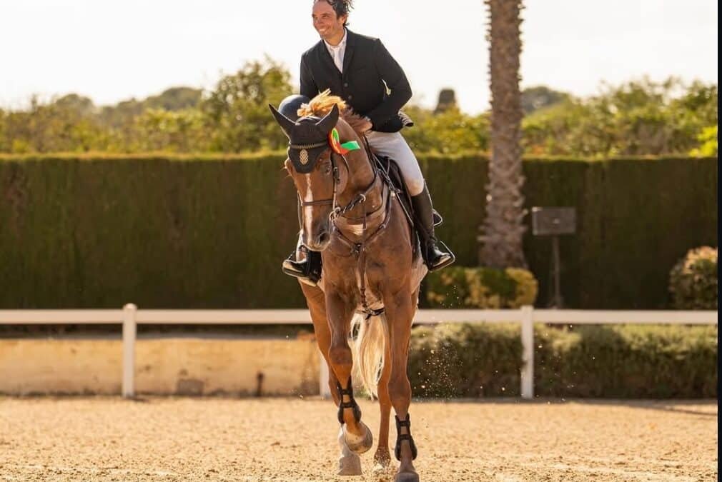 Eduardo Álvarez Aznar y Gibraltar Villa Rose, primeros en el Gran Premio del CSN5* de Mouratours 
